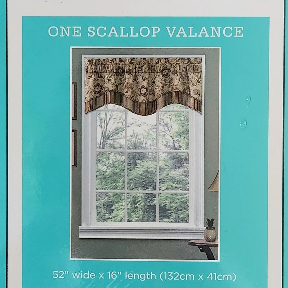Waverly Traditions Navarra Antique Scallop Valance 52